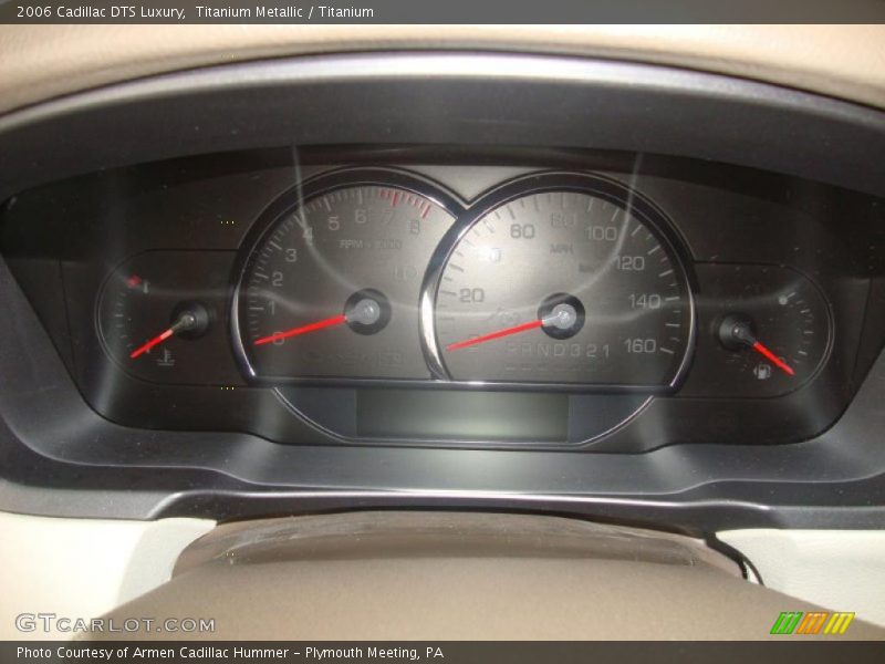 Titanium Metallic / Titanium 2006 Cadillac DTS Luxury