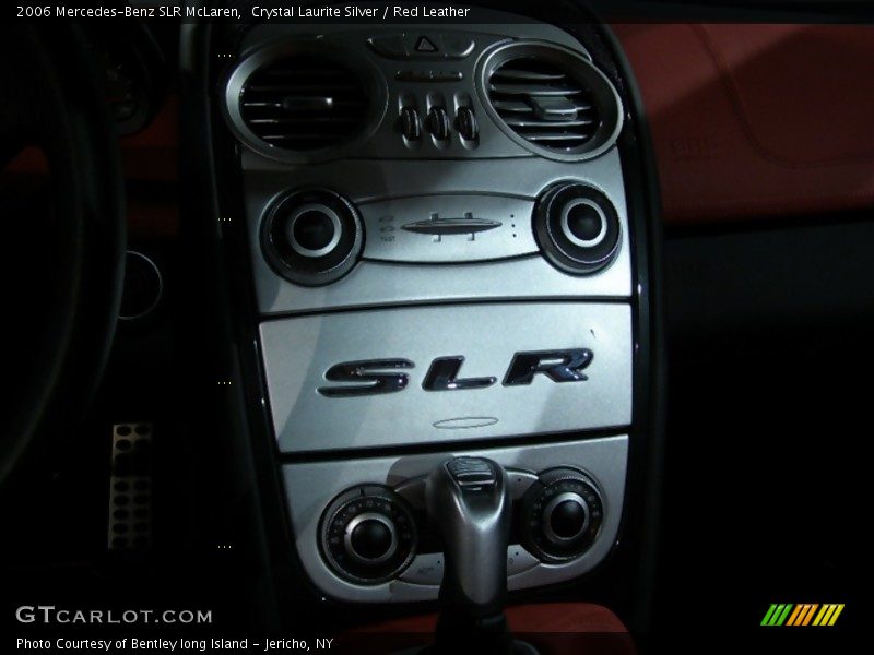 Controls of 2006 SLR McLaren