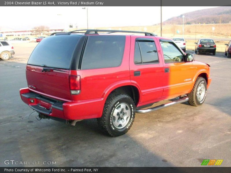Victory Red / Medium Gray 2004 Chevrolet Blazer LS 4x4