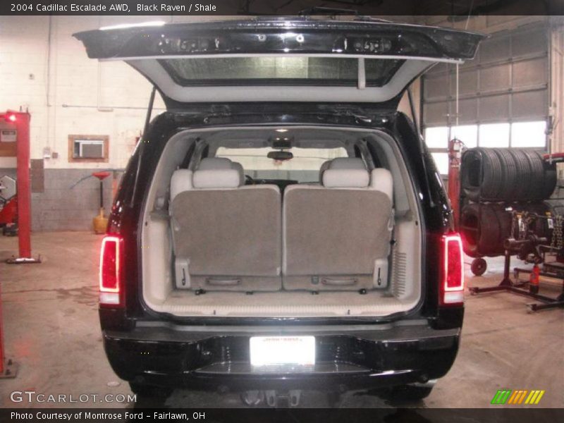 Black Raven / Shale 2004 Cadillac Escalade AWD