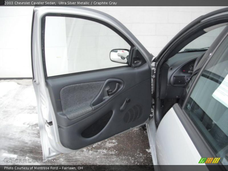 Ultra Silver Metallic / Graphite Gray 2003 Chevrolet Cavalier Sedan