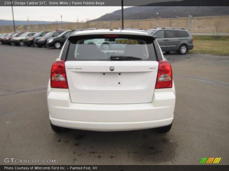 Stone White / Pastel Pebble Beige 2007 Dodge Caliber SXT