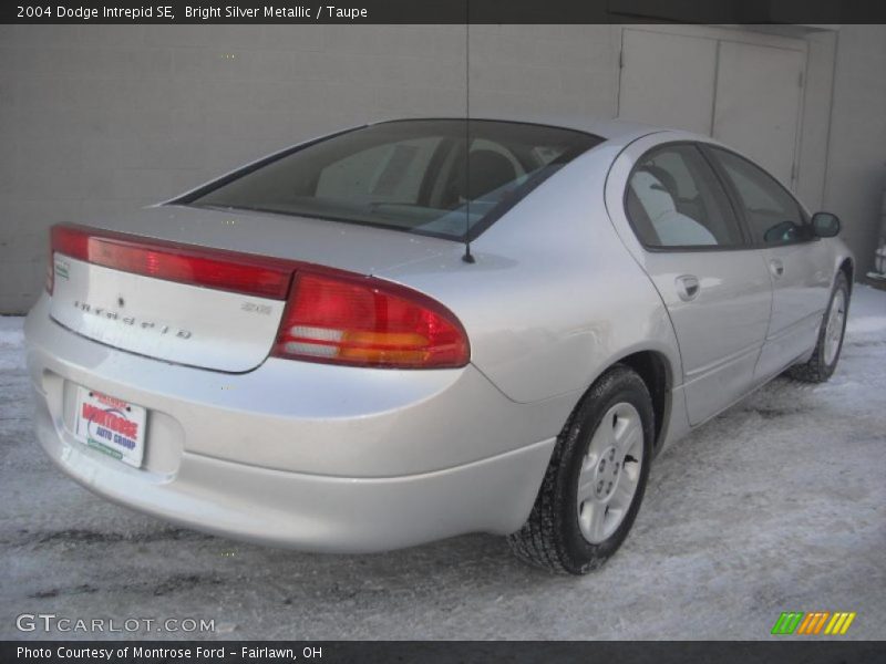 Bright Silver Metallic / Taupe 2004 Dodge Intrepid SE