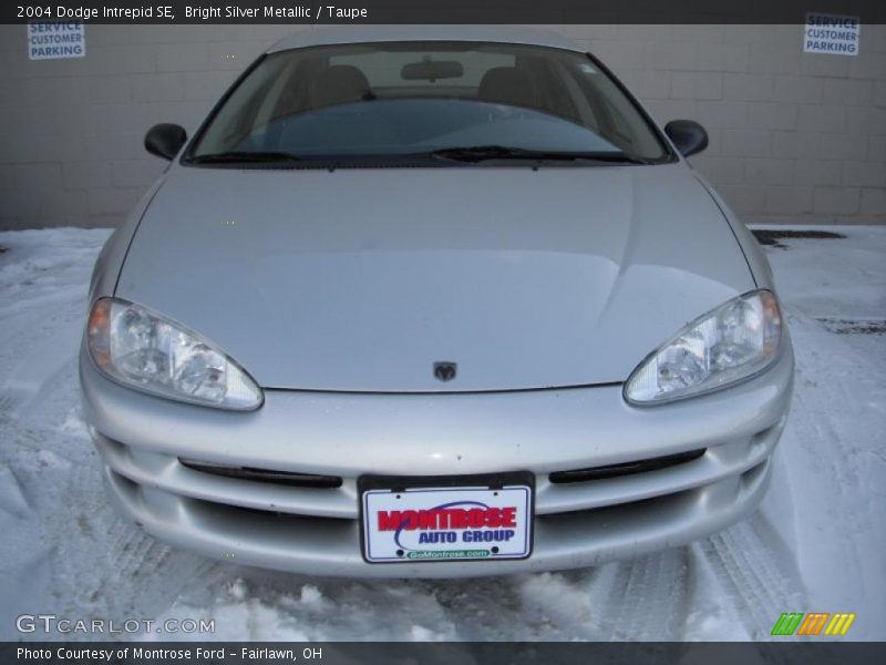 Bright Silver Metallic / Taupe 2004 Dodge Intrepid SE