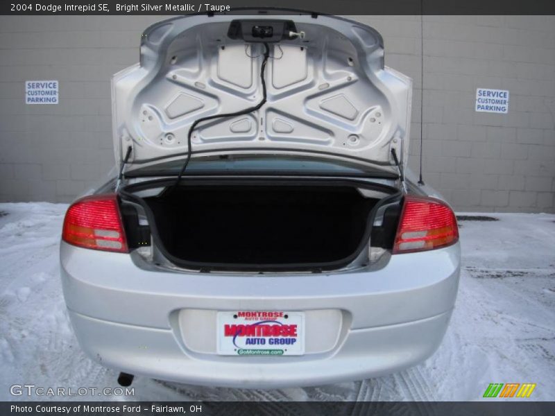 Bright Silver Metallic / Taupe 2004 Dodge Intrepid SE