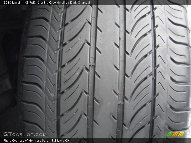 Sterling Gray Metallic / Dark Charcoal 2010 Lincoln MKZ FWD