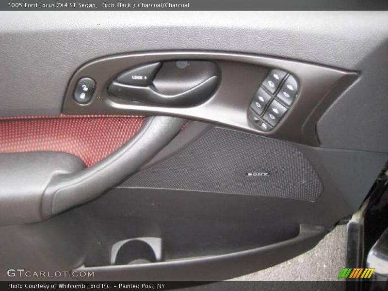 Pitch Black / Charcoal/Charcoal 2005 Ford Focus ZX4 ST Sedan