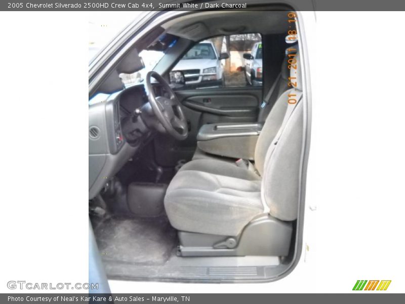 Summit White / Dark Charcoal 2005 Chevrolet Silverado 2500HD Crew Cab 4x4