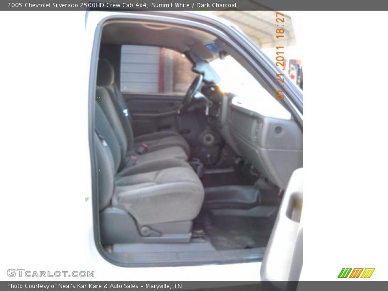 Summit White / Dark Charcoal 2005 Chevrolet Silverado 2500HD Crew Cab 4x4