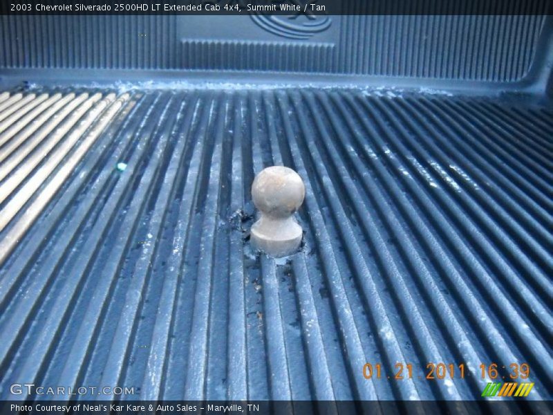 Summit White / Tan 2003 Chevrolet Silverado 2500HD LT Extended Cab 4x4