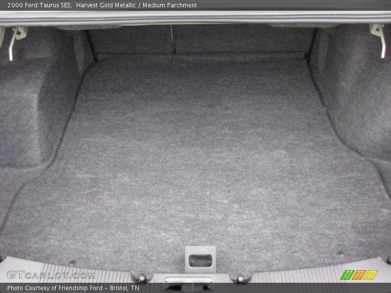  2000 Taurus SES Trunk