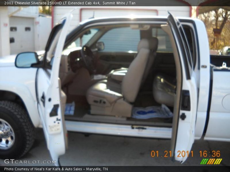 Summit White / Tan 2003 Chevrolet Silverado 2500HD LT Extended Cab 4x4