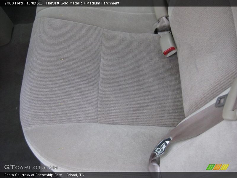 Harvest Gold Metallic / Medium Parchment 2000 Ford Taurus SES