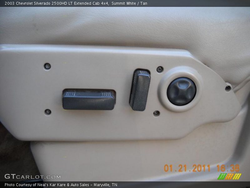 Summit White / Tan 2003 Chevrolet Silverado 2500HD LT Extended Cab 4x4
