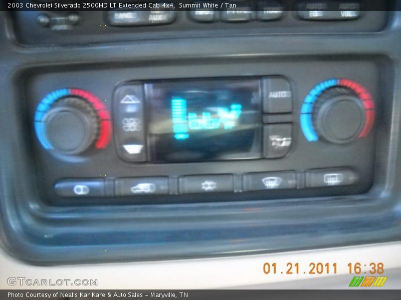 Summit White / Tan 2003 Chevrolet Silverado 2500HD LT Extended Cab 4x4