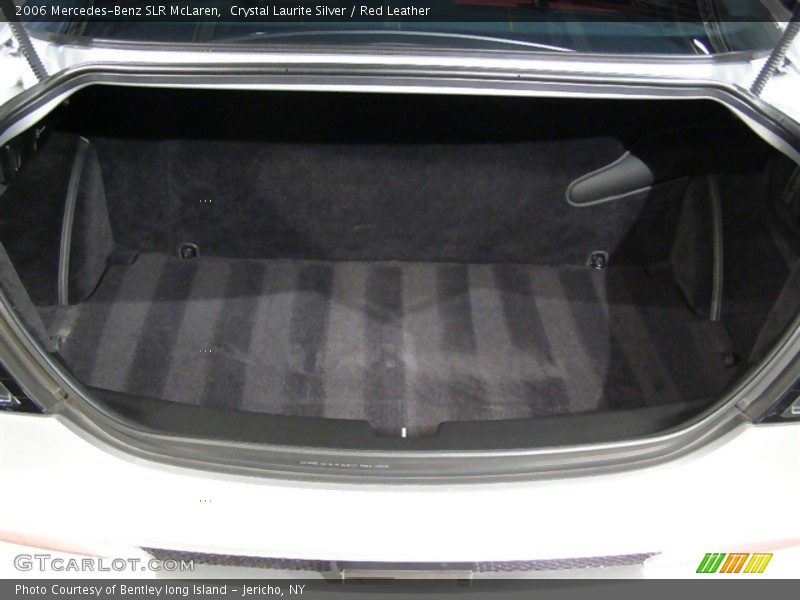  2006 SLR McLaren Trunk