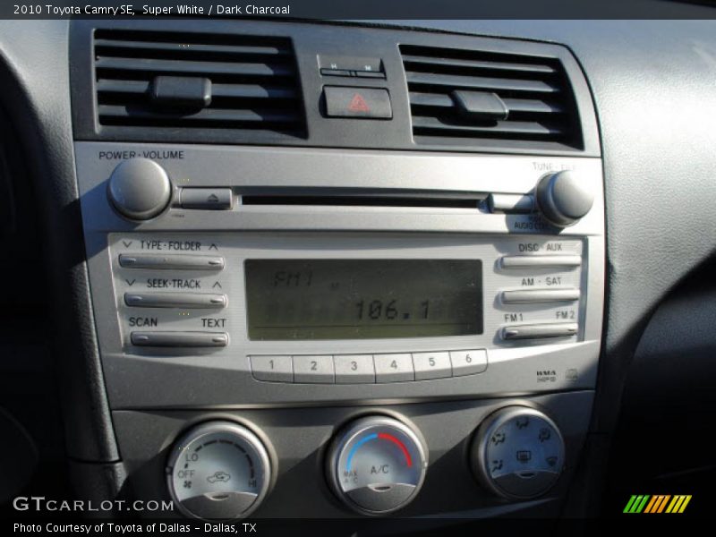 Super White / Dark Charcoal 2010 Toyota Camry SE