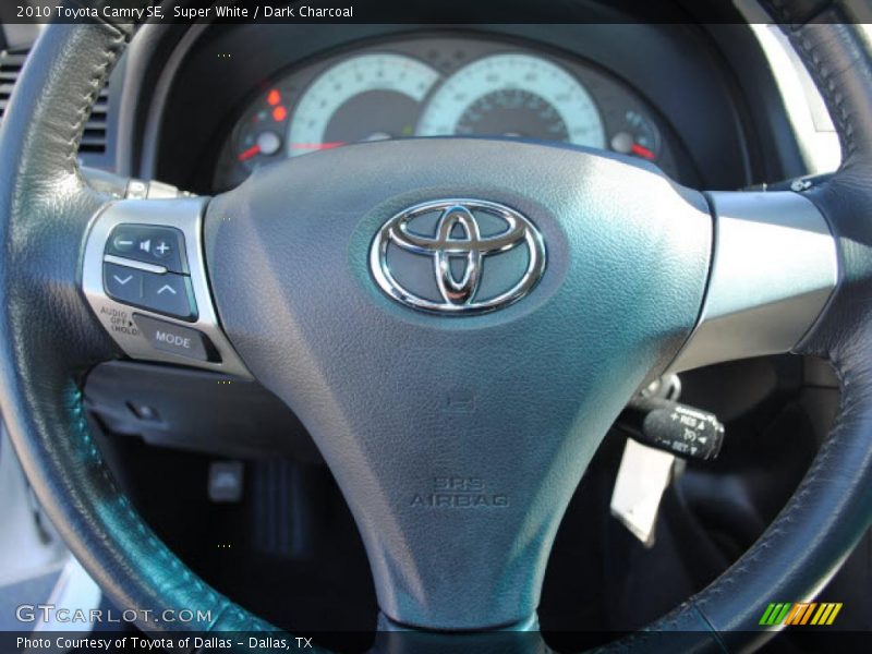 Super White / Dark Charcoal 2010 Toyota Camry SE