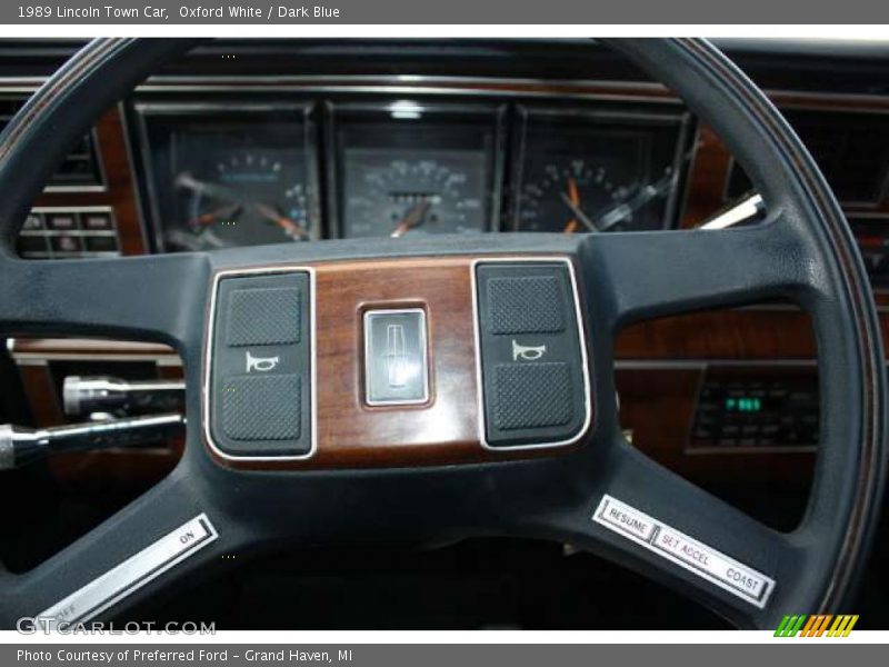  1989 Town Car  Steering Wheel