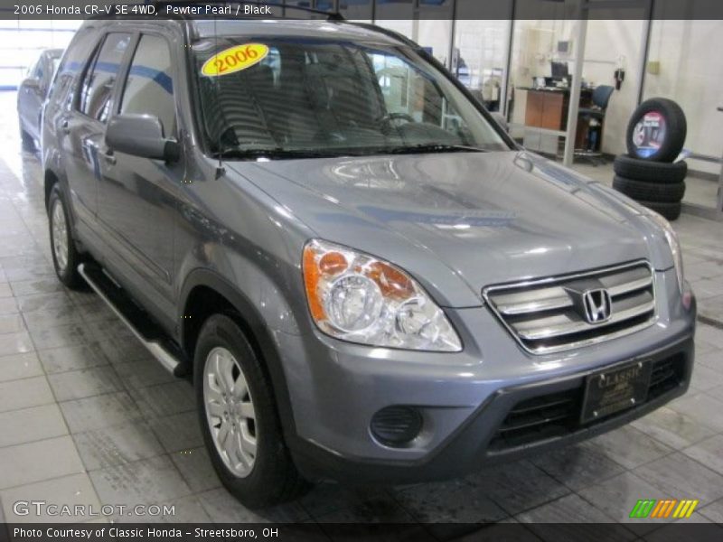 Pewter Pearl / Black 2006 Honda CR-V SE 4WD