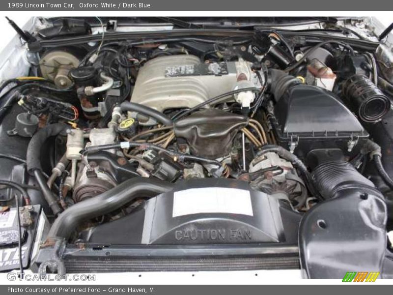  1989 Town Car  Engine - 5.0 Liter OHV 16-Valve V8