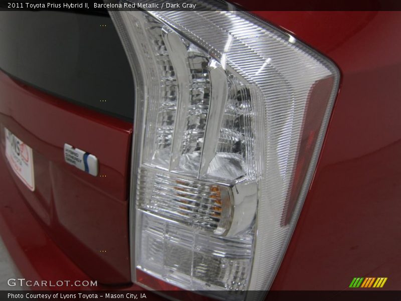 Barcelona Red Metallic / Dark Gray 2011 Toyota Prius Hybrid II