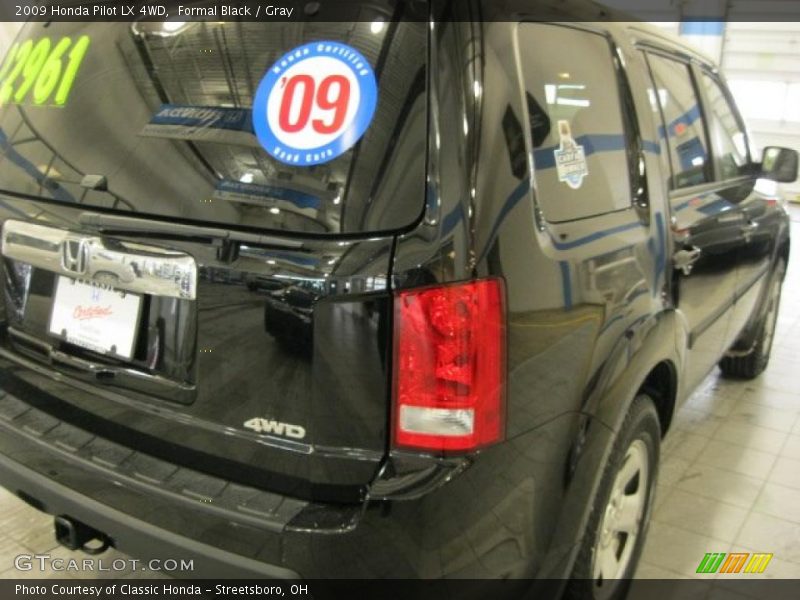 Formal Black / Gray 2009 Honda Pilot LX 4WD