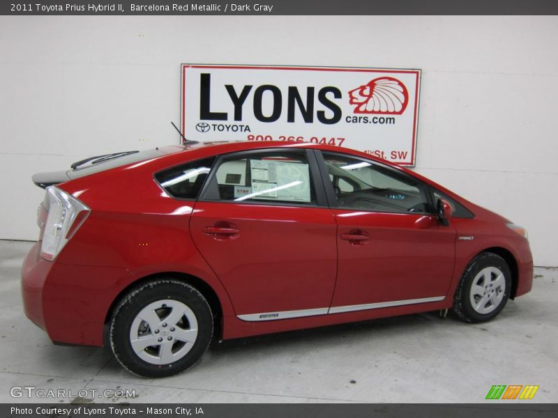 Barcelona Red Metallic / Dark Gray 2011 Toyota Prius Hybrid II