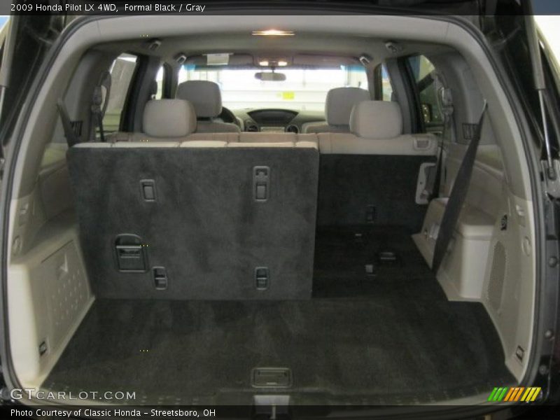 Formal Black / Gray 2009 Honda Pilot LX 4WD