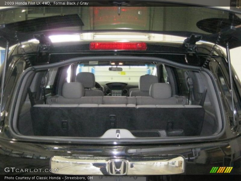 Formal Black / Gray 2009 Honda Pilot LX 4WD