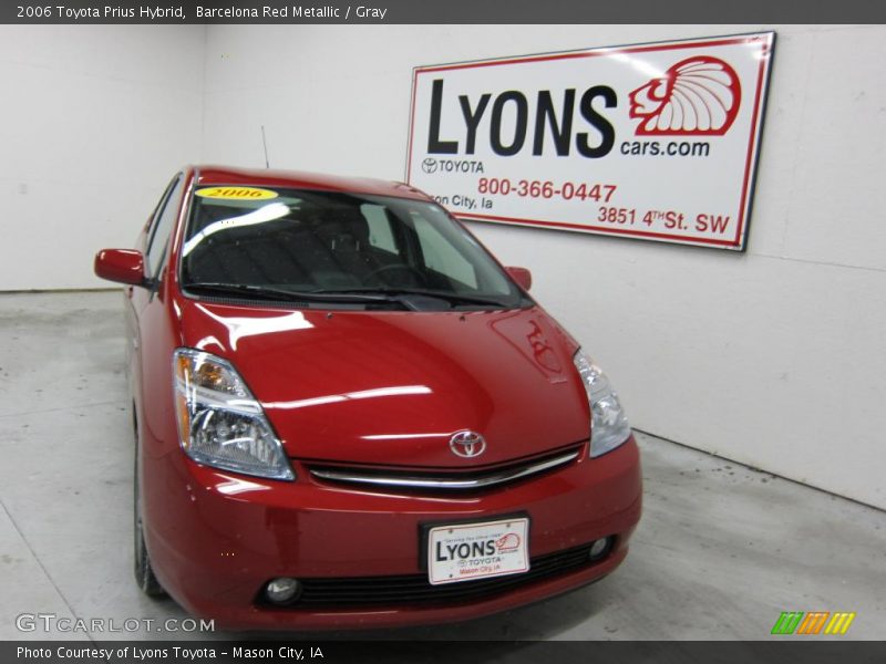 Barcelona Red Metallic / Gray 2006 Toyota Prius Hybrid