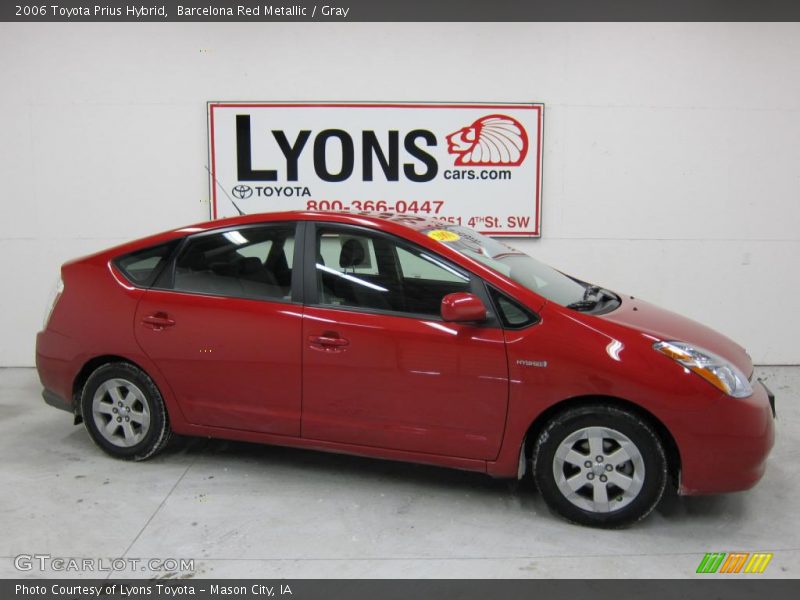 Barcelona Red Metallic / Gray 2006 Toyota Prius Hybrid