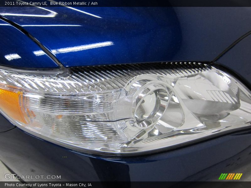 Blue Ribbon Metallic / Ash 2011 Toyota Camry LE