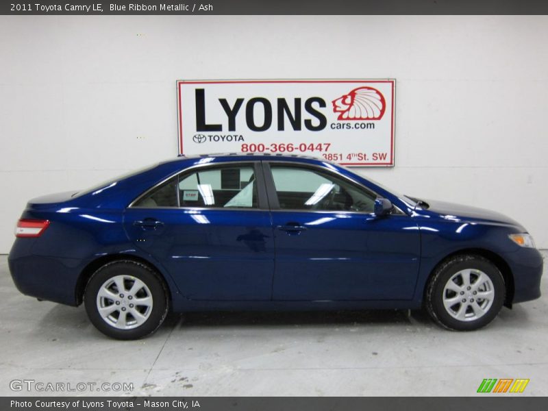 Blue Ribbon Metallic / Ash 2011 Toyota Camry LE