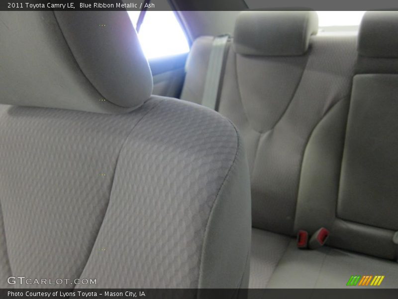 Blue Ribbon Metallic / Ash 2011 Toyota Camry LE