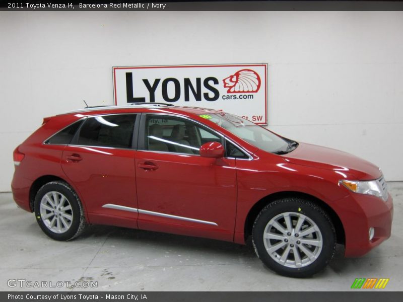 Barcelona Red Metallic / Ivory 2011 Toyota Venza I4