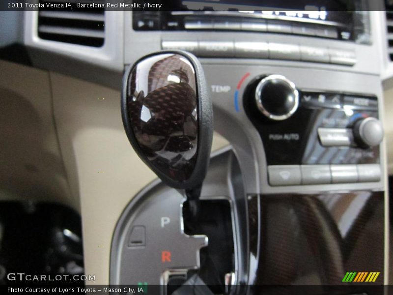 Barcelona Red Metallic / Ivory 2011 Toyota Venza I4