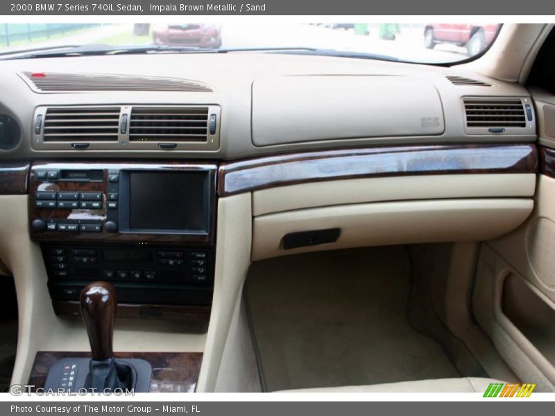 Impala Brown Metallic / Sand 2000 BMW 7 Series 740iL Sedan