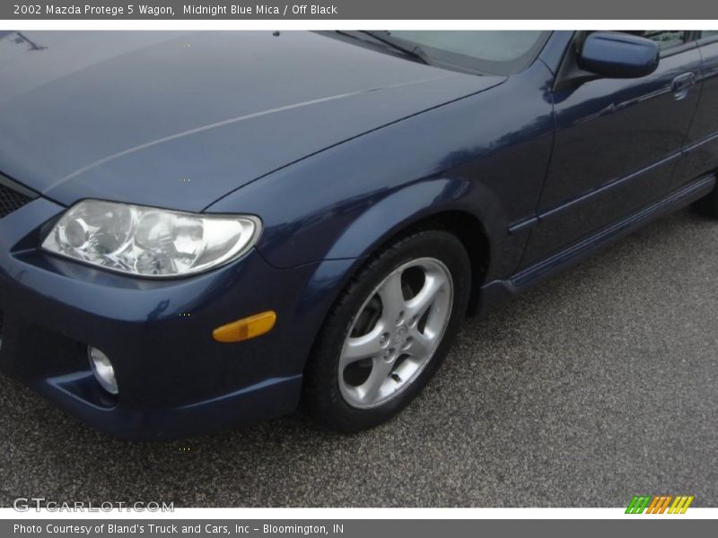Midnight Blue Mica / Off Black 2002 Mazda Protege 5 Wagon