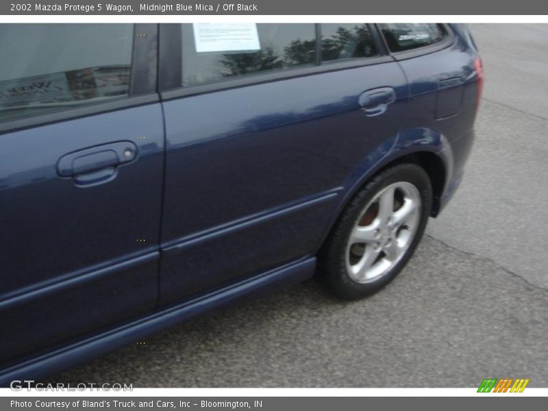 Midnight Blue Mica / Off Black 2002 Mazda Protege 5 Wagon