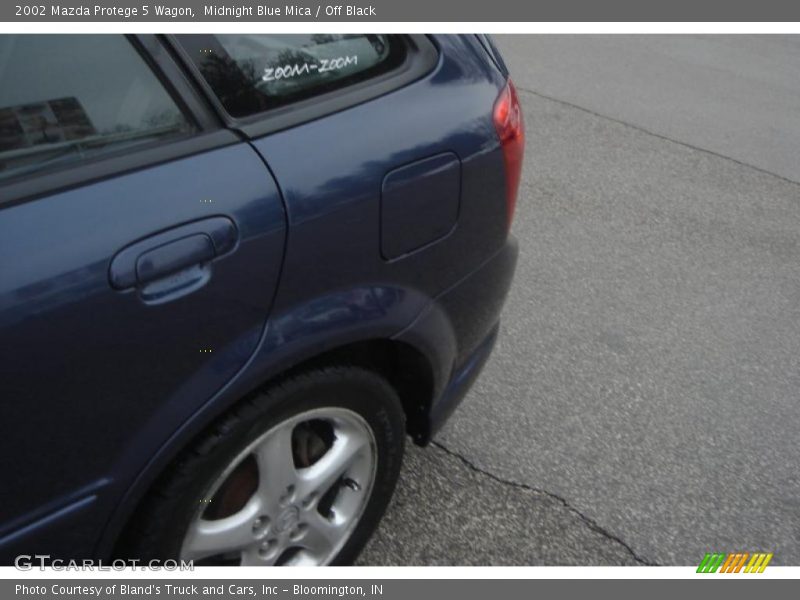Midnight Blue Mica / Off Black 2002 Mazda Protege 5 Wagon