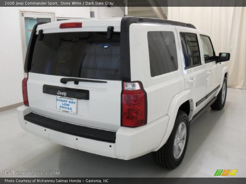 Stone White / Dark Slate Gray 2008 Jeep Commander Sport