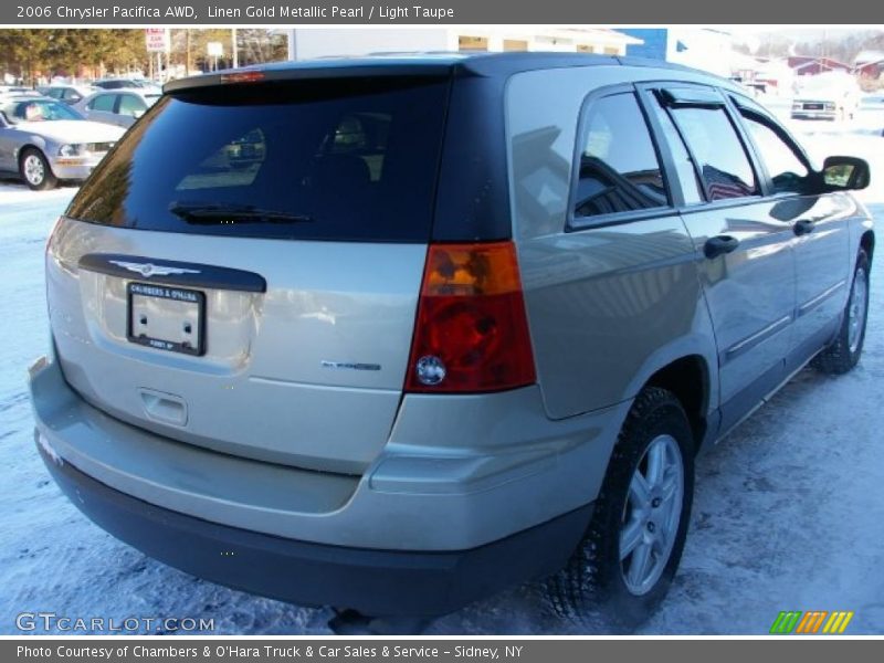 Linen Gold Metallic Pearl / Light Taupe 2006 Chrysler Pacifica AWD