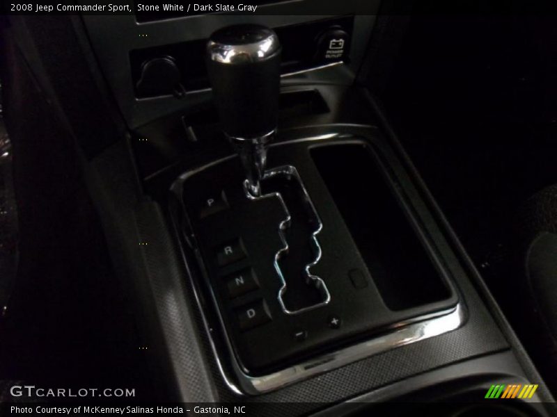 Stone White / Dark Slate Gray 2008 Jeep Commander Sport