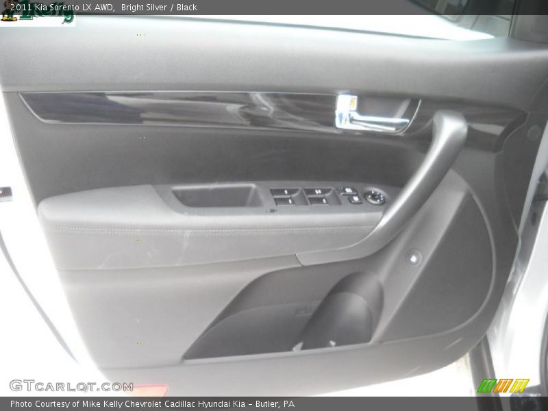 Bright Silver / Black 2011 Kia Sorento LX AWD