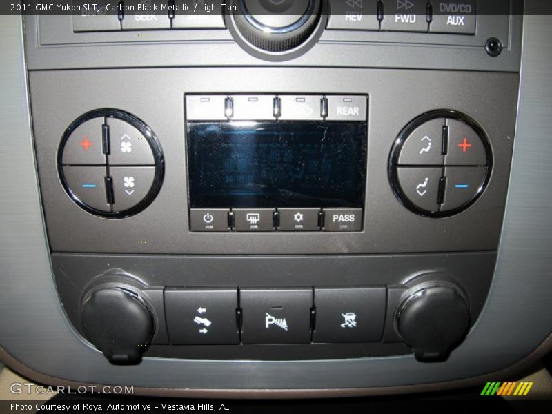 Carbon Black Metallic / Light Tan 2011 GMC Yukon SLT
