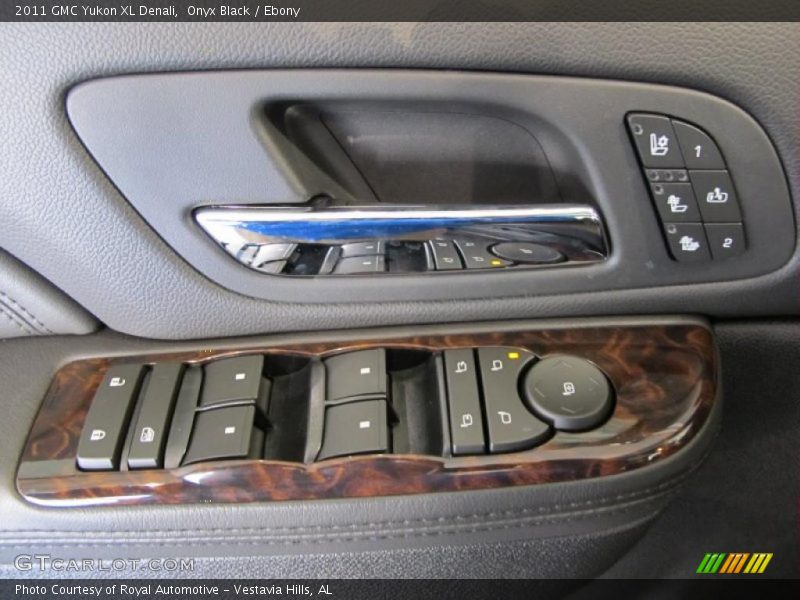 Controls of 2011 Yukon XL Denali