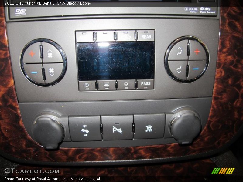 Controls of 2011 Yukon XL Denali