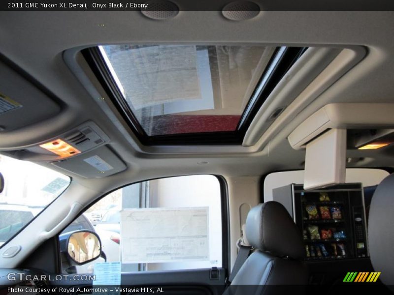 Onyx Black / Ebony 2011 GMC Yukon XL Denali