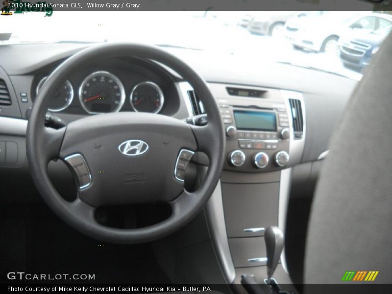 Willow Gray / Gray 2010 Hyundai Sonata GLS